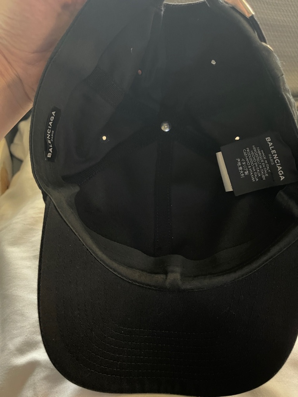 Balenciaga Black Baseball Cap with White Logo Embroidery - Picture 3 of 7